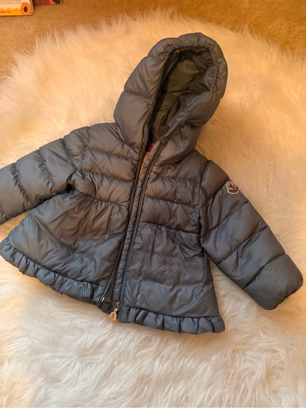Moncler Girls Hooded Quilted Puffer Jacket in Gray